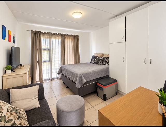 1 BEDROOM APARTMENT FOR SALE IN GOODWOOD ESTATE